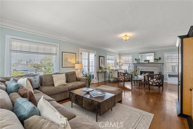 626 Elvira Avenue, Redondo Beach CA: https://media.crmls.org/medias/e2d28f82-8b58-4591-ba02-ac0b0654de50.jpg