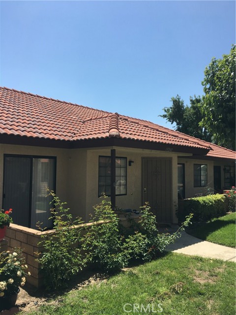 19241 Elm Drive, Apple Valley, CA, 92308 19241 Elm Drive, Apple Valley, CA, 92308
