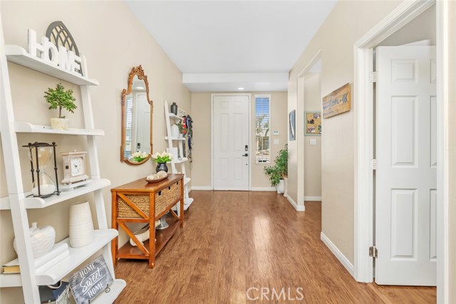 12109 Childress Street, Bakersfield CA: https://media.crmls.org/medias/e2d3e2ee-575c-4c5a-a0d6-f5a537be09c2.jpg
