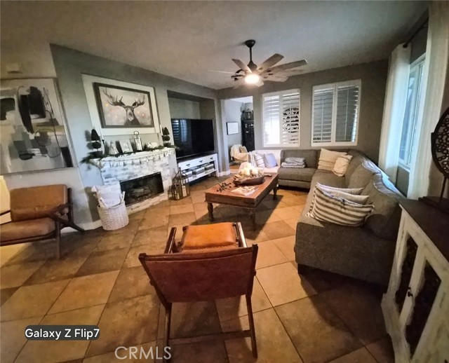 Detail Gallery Image 12 of 70 For 37056 Edgemont, Murrieta,  CA 92563 - 4 Beds | 3/1 Baths