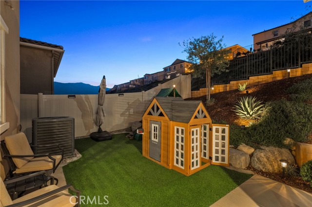 Detail Gallery Image 5 of 75 For 11932 Stonefield Dr, Corona,  CA 92883 - 4 Beds | 2/1 Baths