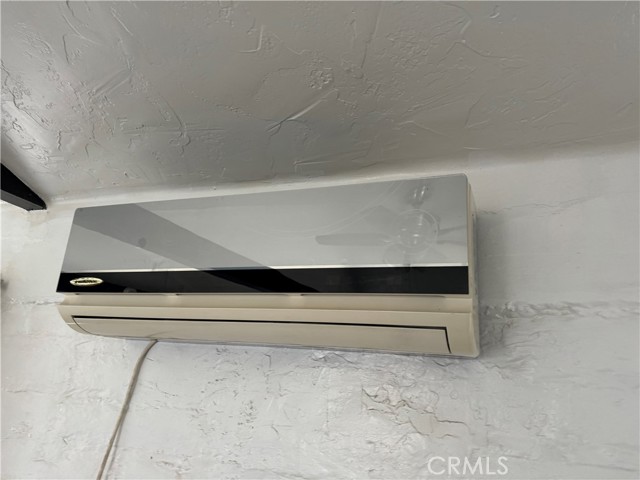 Detail Gallery Image 9 of 14 For 21895 Biloxi Rd, Apple Valley,  CA 92307 - 3 Beds | 1 Baths