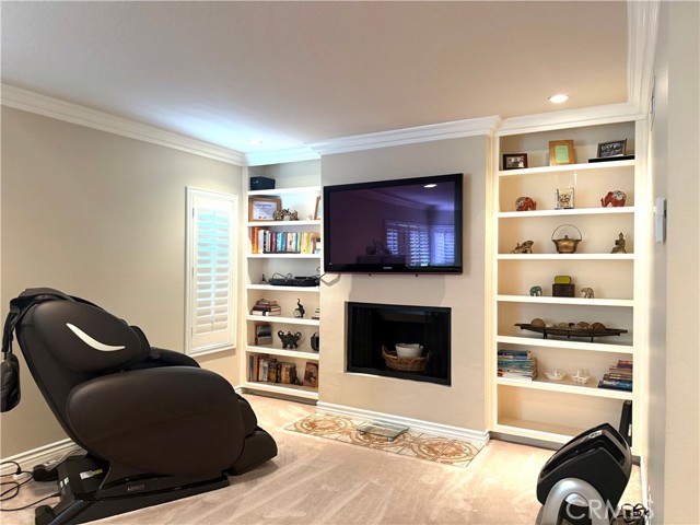 Detail Gallery Image 27 of 43 For 12558 Corellian Ct, Cerritos,  CA 90703 - 4 Beds | 3 Baths