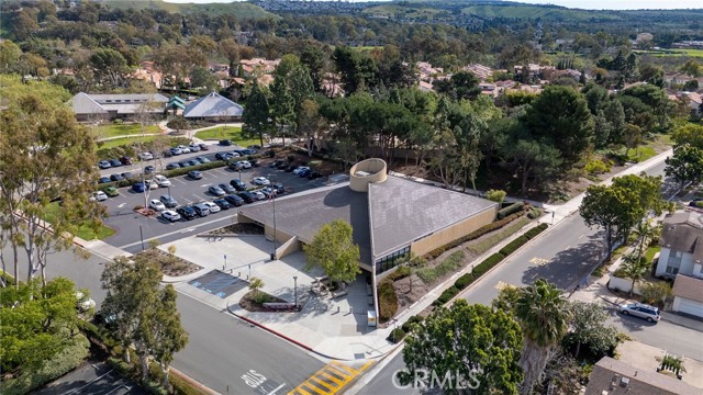 Detail Gallery Image 51 of 57 For 21 Queens Wreath, Irvine,  CA 92612 - 4 Beds | 2/1 Baths