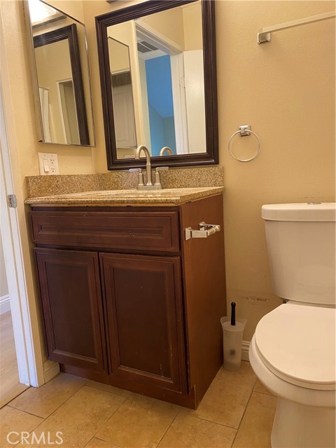 27979 Sarabande Lane, Canyon Country CA: https://media.crmls.org/medias/e2d59e90-be31-457a-879c-8febe337b3fa.jpg