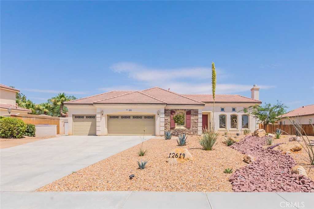 12619 Yorkshire Drive, Apple Valley, CA 92308