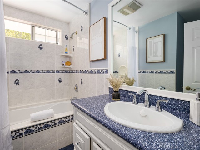 Detail Gallery Image 39 of 61 For 28422 Seamount Dr, Rancho Palos Verdes,  CA 90275 - 5 Beds | 3 Baths