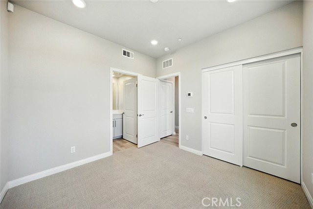 1425 W Sunrise Lane, San Pedro CA: https://media.crmls.org/medias/e2d7b47a-41fe-42fe-8a2e-b483d8cc4caa.jpg