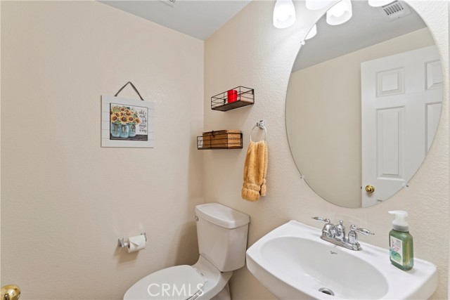 Detail Gallery Image 16 of 46 For 1107 Alexis Ln, Redlands,  CA 92374 - 4 Beds | 2/1 Baths