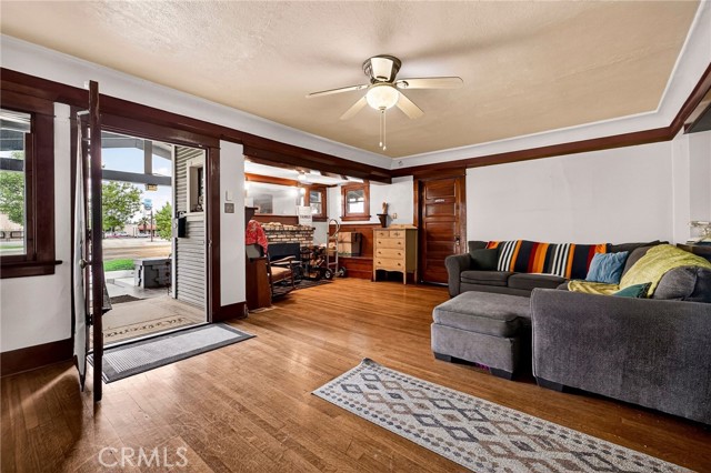 Detail Gallery Image 9 of 59 For 1121 Marin, Corning,  CA 96021 - 3 Beds | 1 Baths