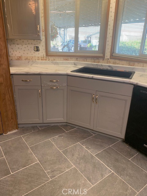 4401 Camelot Place, Bakersfield CA: https://media.crmls.org/medias/e2d987d7-a855-452f-b890-b55a6bb2cb30.jpg