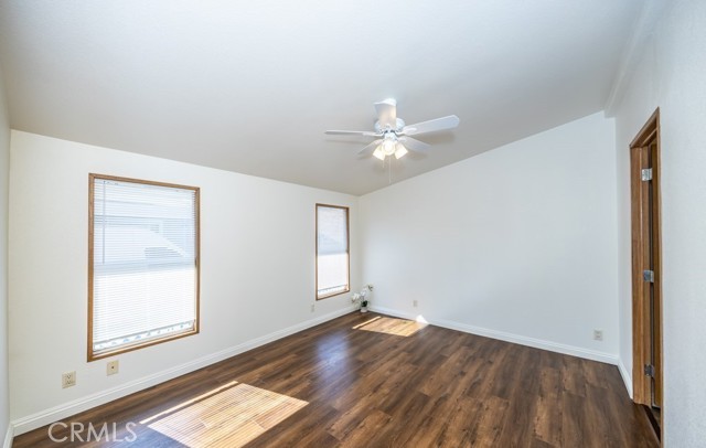 9080 Bloomfield Avenue, Cypress CA: https://media.crmls.org/medias/e2da32b3-d319-44ac-bb12-7d0590f31e87.jpg