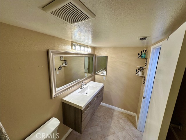 Detail Gallery Image 43 of 52 For 416 E Thornton Ave, Hemet,  CA 92543 - 2 Beds | 2 Baths