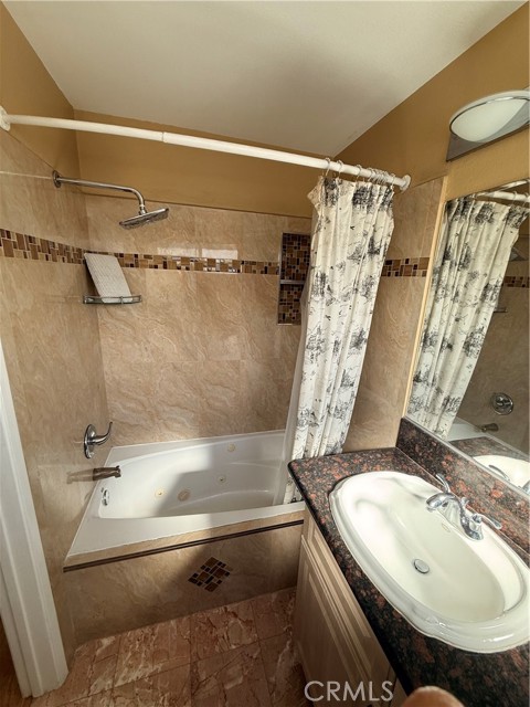 Detail Gallery Image 17 of 25 For 345 W Acacia, Glendale,  CA 91204 - 2 Beds | 2/1 Baths