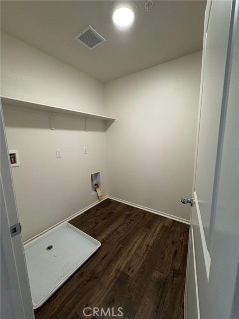 14065 Shayna Street, Moreno Valley CA: https://media.crmls.org/medias/e2dae20c-9f76-4fd5-80cf-bdeb711a2e52.jpg