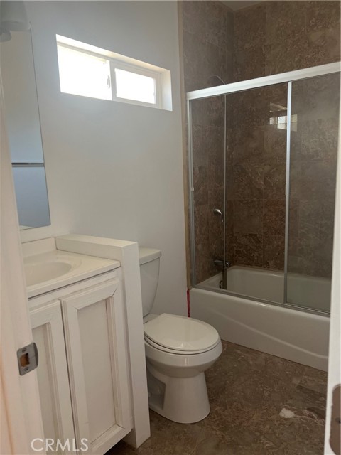 9241 E Avenue R14, Littlerock CA: https://media.crmls.org/medias/e2daf36f-9ba4-4947-aff8-304587226452.jpg