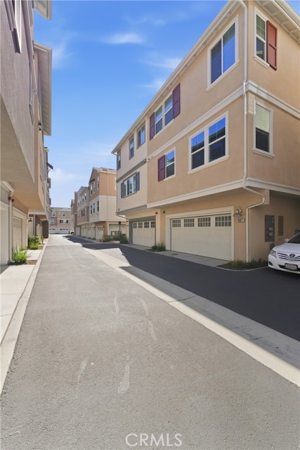 Detail Gallery Image 41 of 45 For 1040 N Anaheim #1,  Anaheim,  CA 92801 - 3 Beds | 2/1 Baths