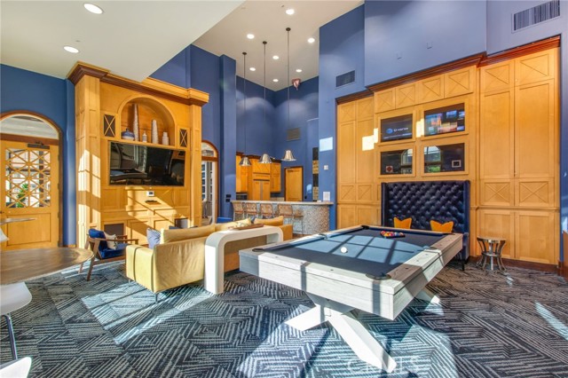 Detail Gallery Image 14 of 27 For 9229 Regents #L406,  La Jolla,  CA 92037 - 2 Beds | 2 Baths