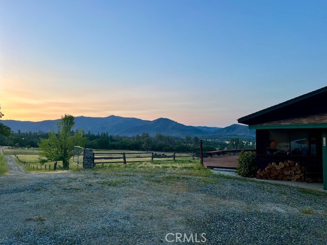 125 Cedar Gulch Road, Hayfork CA: https://media.crmls.org/medias/e2dbed16-c3d2-4500-8e79-9ccbb8e96beb.jpg