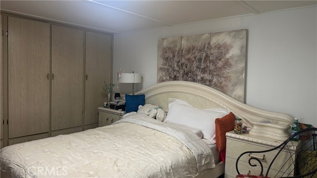 69481 Midpark Drive, Desert Hot Springs CA: https://media.crmls.org/medias/e2dc1ba7-17b7-4663-ba84-8e6ef82c632d.jpg