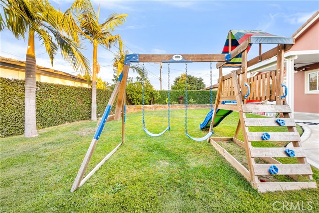 Image 49 of 57 For 11523 Willins