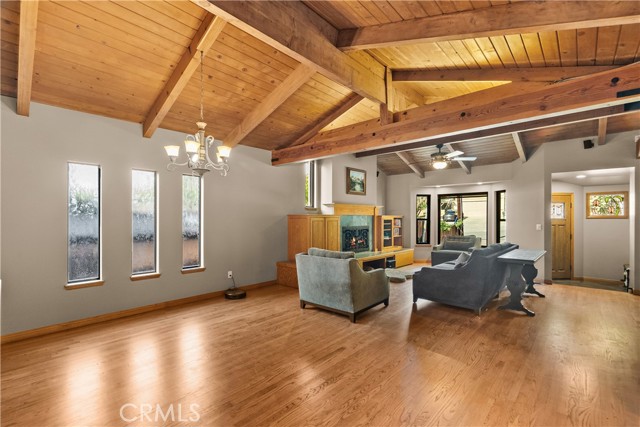 Detail Gallery Image 23 of 54 For 25009 Atwood Bld, Newhall,  CA 91321 - 3 Beds | 2/1 Baths