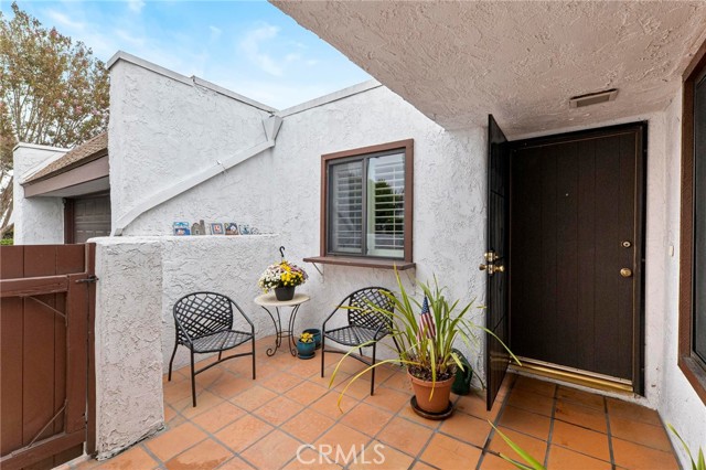 Detail Gallery Image 4 of 35 For 11922 Heritage, Downey,  CA 90241 - 2 Beds | 2 Baths