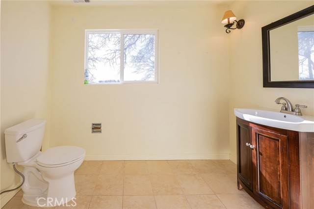 Detail Gallery Image 14 of 74 For 18020 Benson Rd, Cottonwood,  CA 96022 - 3 Beds | 3 Baths