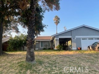 860 W 3Rd St, Rialto, CA 92376