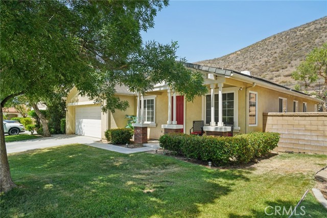27872 Almont Way, Menifee CA: https://media.crmls.org/medias/e2de7f4a-a8ad-49c7-8a54-6c5a207b88d2.jpg