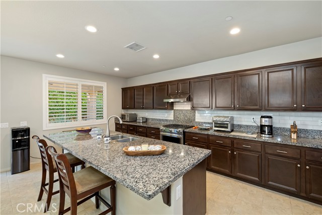 Detail Gallery Image 4 of 49 For 81917 Villa Palazzo, Indio,  CA 92203 - 3 Beds | 2/1 Baths