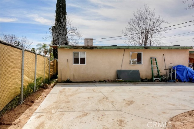 Detail Gallery Image 5 of 33 For 185 N Scovell, San Jacinto,  CA 92583 - 5 Beds | 3 Baths