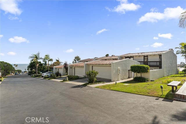 Detail Gallery Image 4 of 48 For 32541 Coastsite Dr, Rancho Palos Verdes,  CA 90275 - 3 Beds | 3 Baths