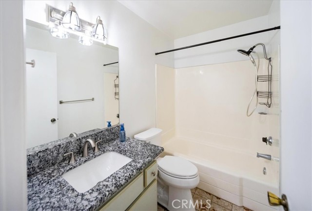 Detail Gallery Image 20 of 40 For 3576 Congress Dr, Riverside,  CA 92503 - 3 Beds | 2 Baths