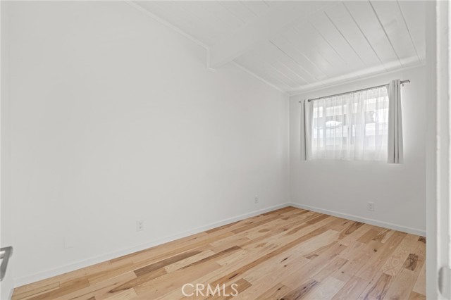 4040 Grand View Blvd, Los Angeles CA: https://media.crmls.org/medias/e2e1095c-767a-4aac-87a0-35f729f3f9a7.jpg