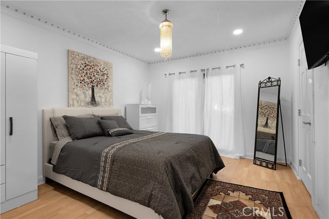 Detail Gallery Image 30 of 43 For 3701 Royal Meadow, Sherman Oaks,  CA 91403 - 4 Beds | 3 Baths