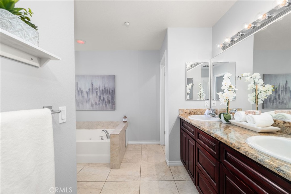 MLS #IG25239058 image #31