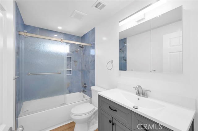 4382 Marion Avenue, Cypress CA: https://media.crmls.org/medias/e2e1e64f-f92c-492a-8999-f9d5fa427df7.jpg