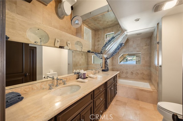 28103 Point Hamiltair, Lake Arrowhead, CA 92352