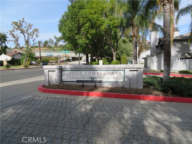 8204 Burgess Place, Rancho Cucamonga CA: https://media.crmls.org/medias/e2e1f97a-3f62-424e-9a8f-f21d1f1e7e85.jpg