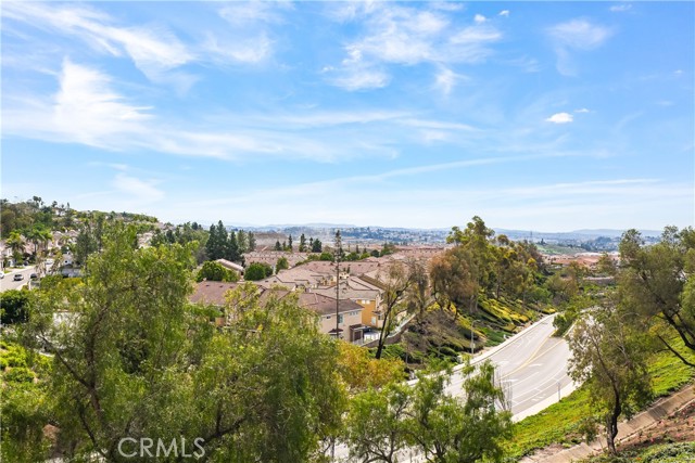 Detail Gallery Image 20 of 21 For 28468 Klondike, Lake Forest,  CA 92679 - 3 Beds | 3 Baths