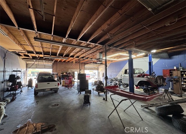 Image 13 of 17 For 2396 Cabrera