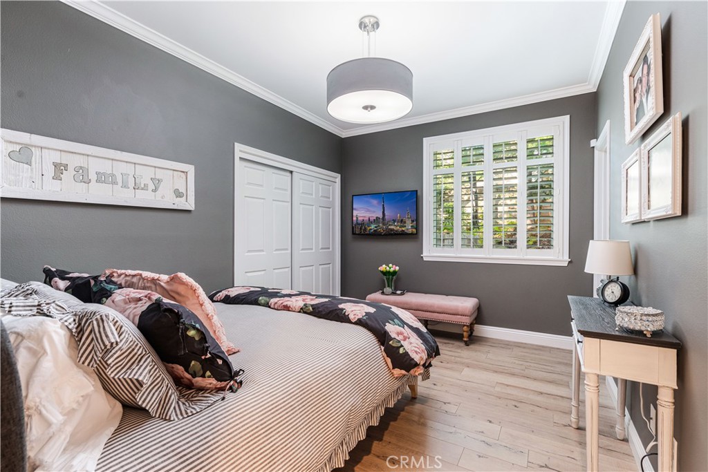 MLS #SR25250544 image #17