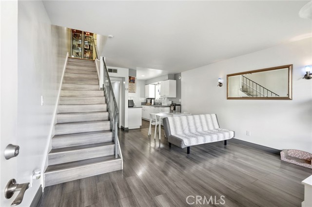 Detail Gallery Image 19 of 35 For 6223 Morse, Valley Glen,  CA 91606 - 3 Beds | 2 Baths