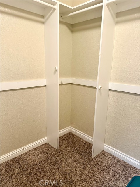 13110 Creek View Drive, Garden Grove CA: https://media.crmls.org/medias/e2e42479-a60d-42b2-9176-7a1292b0d215.jpg