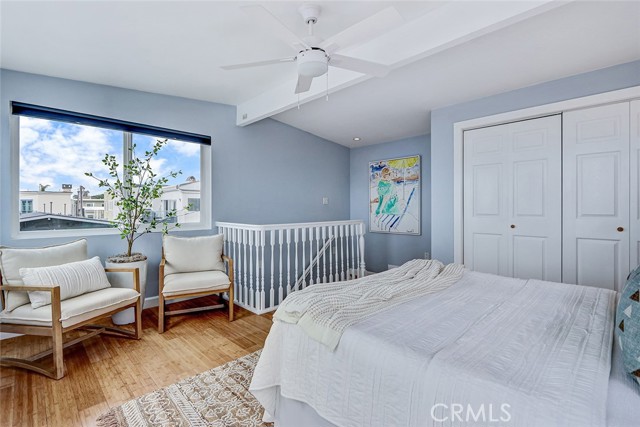 Detail Gallery Image 3 of 32 For 320 31 St, Manhattan Beach,  CA 90266 - 3 Beds | 2/1 Baths