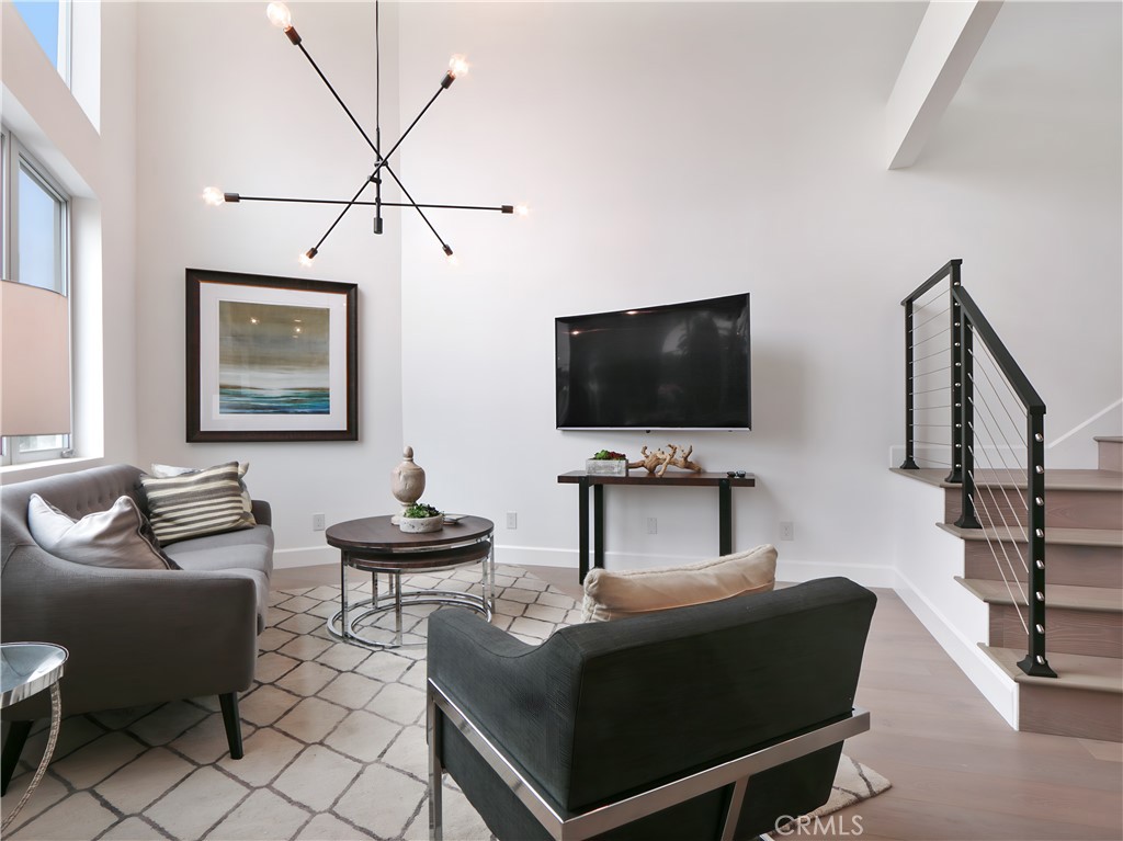 MLS #OC25155817 img 16