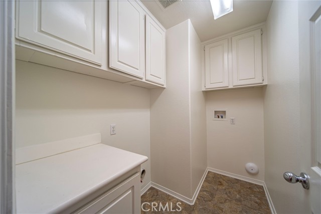 Detail Gallery Image 8 of 43 For 27916 John F Kennedy Dr #C,  Moreno Valley,  CA 92555 - 3 Beds | 2/1 Baths