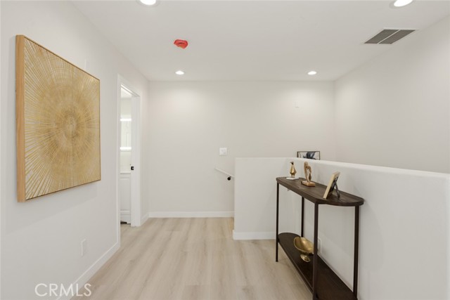 7904 Tampa Avenue, Reseda CA: https://media.crmls.org/medias/e2e63a4e-0a51-448c-b3ae-8db6f25308c4.jpg