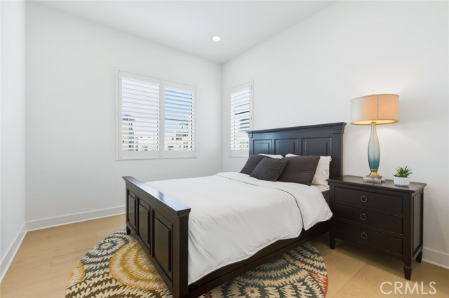 Detail Gallery Image 27 of 39 For 118 Yugen, Irvine,  CA 92618 - 4 Beds | 3/1 Baths